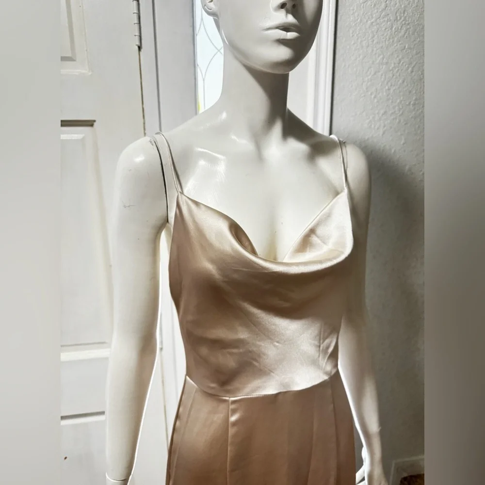 Amsale sophisticated strapless